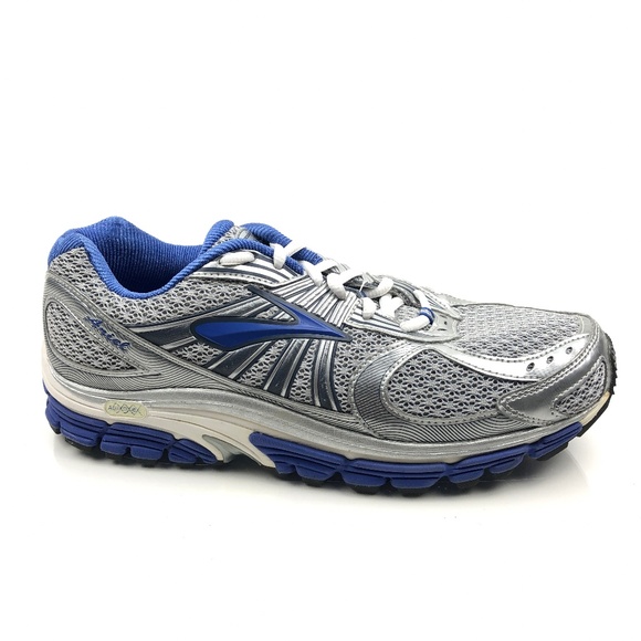brooks ariel size 10